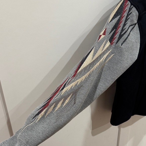 Ariat Black Jacket with Gray Sleeves and Embroidery - Picture 4 of 10